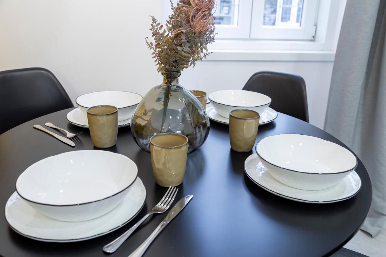 Stylish Apartment With An Arty Touch Fast Wifi Trieste Exterior foto